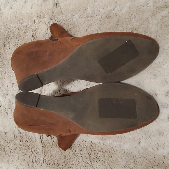 Unity by Carlos Santana Light Brown Zip Up Ankle Booties Wedges Size 7M - Picture 6 of 6